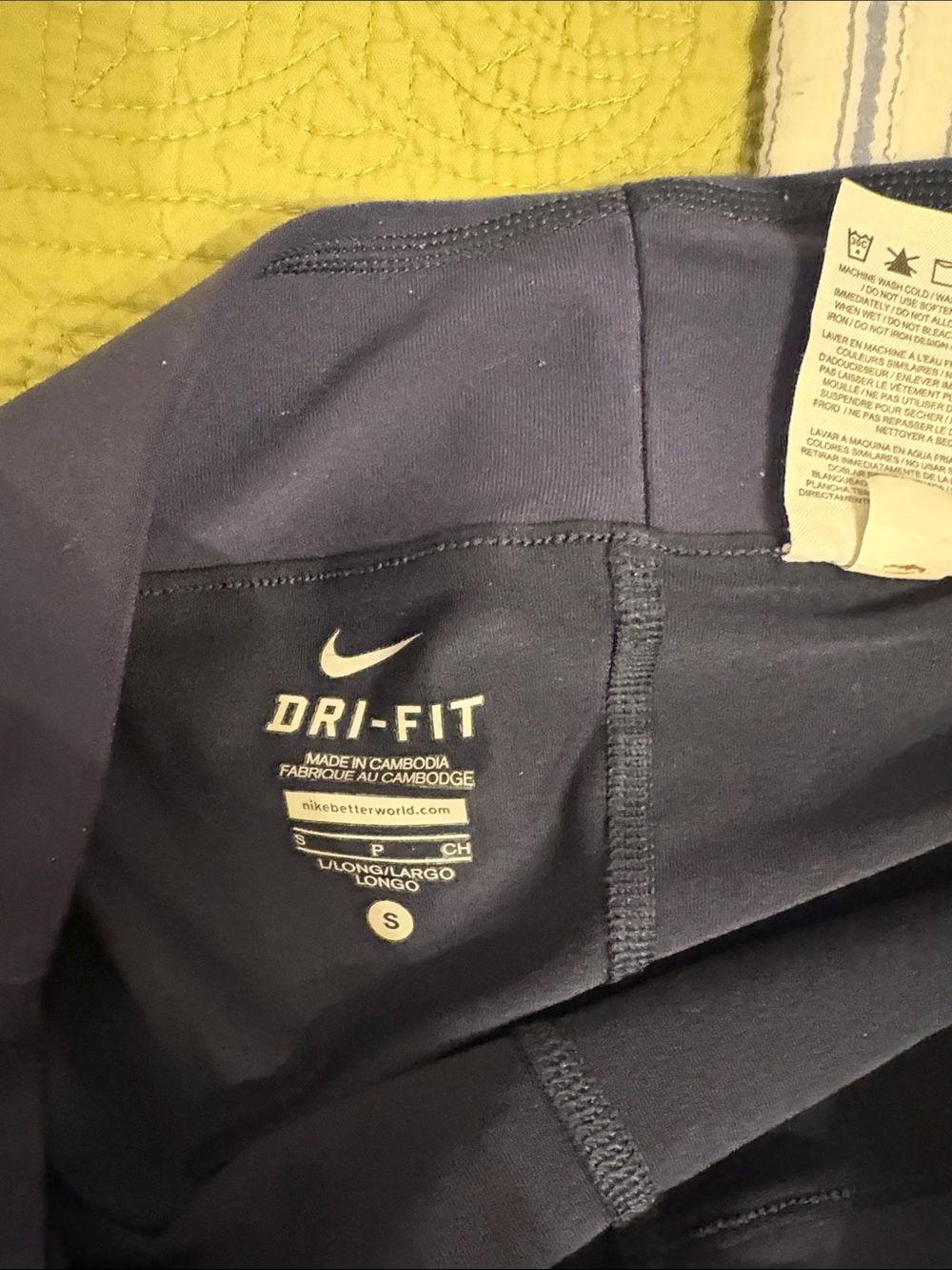 Nike Navy Blue Mesh Skater Skirt with White Swoosh - Picture 2 of 3